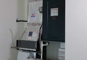 Clean AC unit in home